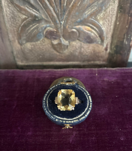 Mid Century 9ct Gold Statement Citrine Ring